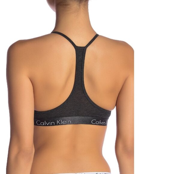 🎁Calvin Klein Lightly Lined V-Neck Bralette - Picture 2 of 5